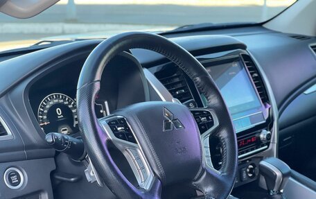 Mitsubishi Pajero Sport III рестайлинг, 2021 год, 3 949 000 рублей, 10 фотография