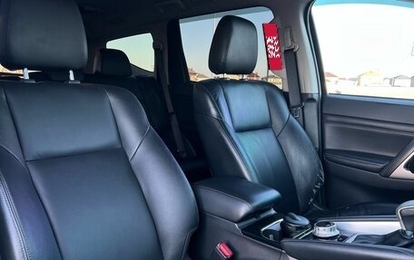 Mitsubishi Pajero Sport III рестайлинг, 2021 год, 3 949 000 рублей, 12 фотография