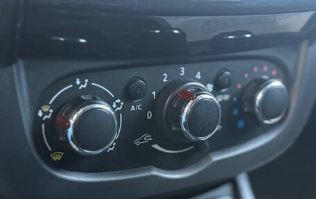 Renault Duster I рестайлинг, 2016 год, 960 000 рублей, 24 фотография