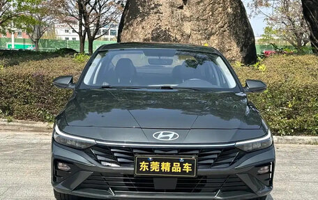 Hyundai Elantra, 2023 год, 1 575 000 рублей, 2 фотография