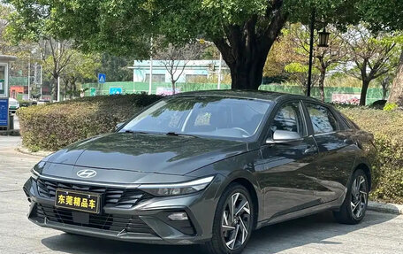 Hyundai Elantra, 2023 год, 1 575 000 рублей, 3 фотография