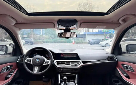 BMW 3 серия, 2022 год, 3 400 000 рублей, 8 фотография