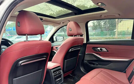 BMW 3 серия, 2022 год, 3 400 000 рублей, 9 фотография