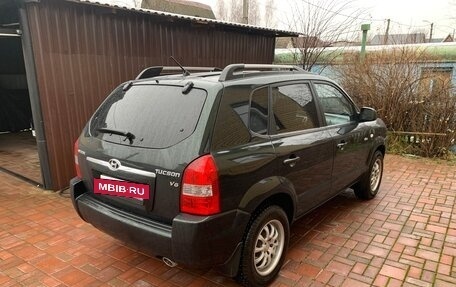 Hyundai Tucson III, 2005 год, 780 000 рублей, 4 фотография