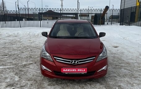 Hyundai Solaris II рестайлинг, 2015 год, 1 150 000 рублей, 1 фотография