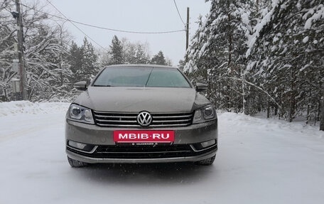 Volkswagen Passat B7, 2012 год, 850 000 рублей, 6 фотография