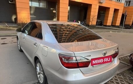 Toyota Camry, 2015 год, 1 860 000 рублей, 3 фотография