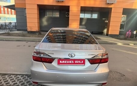 Toyota Camry, 2015 год, 1 860 000 рублей, 4 фотография