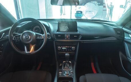Mazda CX-4, 2023 год, 2 150 000 рублей, 8 фотография