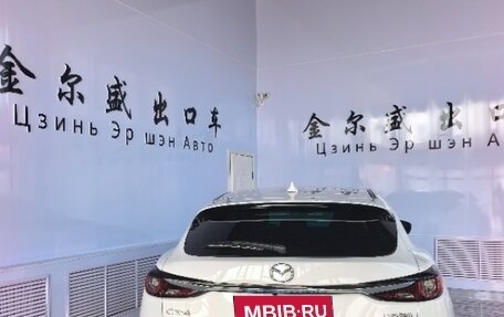 Mazda CX-4, 2023 год, 2 150 000 рублей, 4 фотография