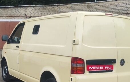 Volkswagen Transporter T5 рестайлинг, 2007 год, 950 000 рублей, 3 фотография