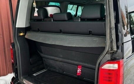 Volkswagen Multivan T6 рестайлинг, 2017 год, 4 050 000 рублей, 12 фотография