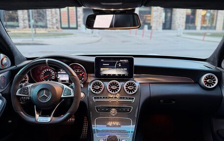 Mercedes-Benz C-Класс AMG, 2015 год, 4 600 000 рублей, 16 фотография