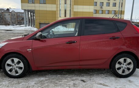 Hyundai Solaris II рестайлинг, 2015 год, 1 150 000 рублей, 6 фотография