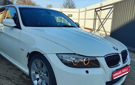 BMW 3 серия, 2011 год, 1 049 000 рублей, 2 фотография