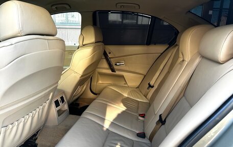 BMW 5 серия, 2004 год, 980 000 рублей, 12 фотография