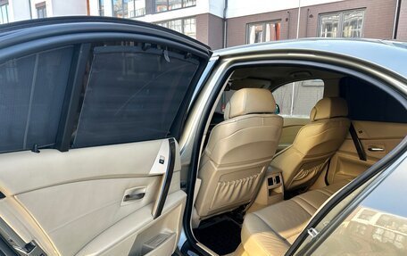 BMW 5 серия, 2004 год, 980 000 рублей, 11 фотография