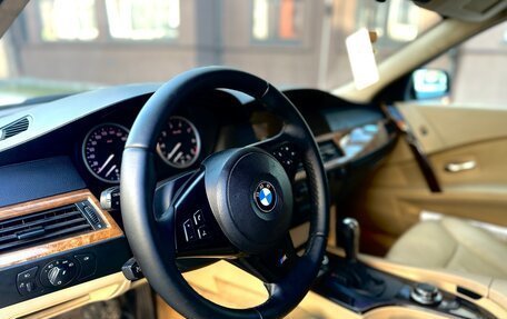 BMW 5 серия, 2004 год, 980 000 рублей, 7 фотография