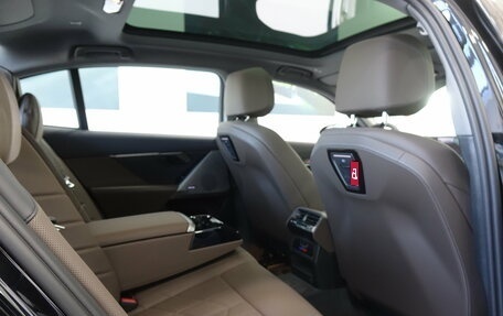 BMW 5 серия, 2025 год, 8 750 000 рублей, 18 фотография