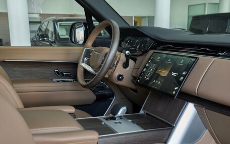 Land Rover Range Rover IV рестайлинг, 2026 год, 25 100 000 рублей, 9 фотография