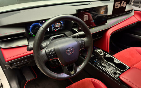 Toyota Camry, 2024 год, 4 200 000 рублей, 13 фотография