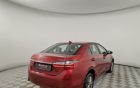 Toyota Corolla, 2018 год, 1 799 000 рублей, 5 фотография