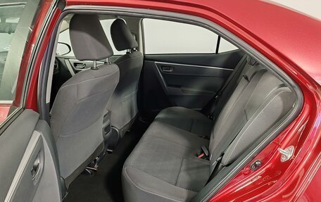 Toyota Corolla, 2018 год, 1 799 000 рублей, 18 фотография