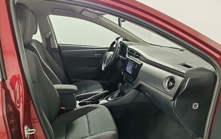 Toyota Corolla, 2018 год, 1 799 000 рублей, 24 фотография