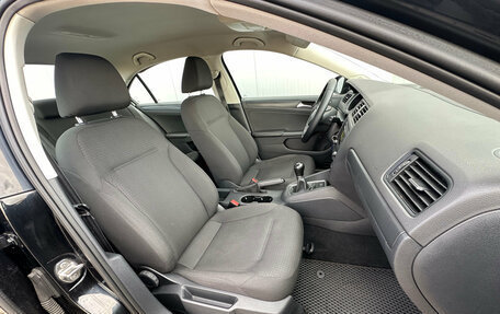 Volkswagen Jetta VI, 2015 год, 1 180 000 рублей, 12 фотография