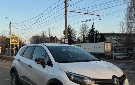 Renault Kaptur I рестайлинг, 2018 год, 1 500 000 рублей, 1 фотография