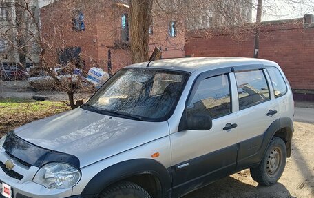 Chevrolet Niva I рестайлинг, 2009 год, 460 000 рублей, 6 фотография