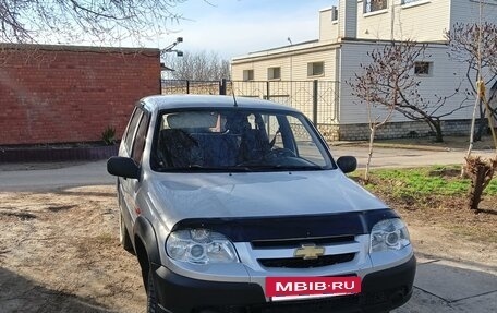 Chevrolet Niva I рестайлинг, 2009 год, 460 000 рублей, 5 фотография