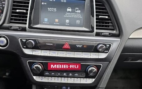 Hyundai Sonata VII, 2018 год, 2 050 000 рублей, 15 фотография