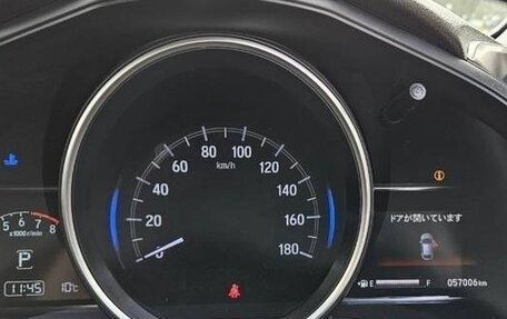 Honda Fit III, 2018 год, 1 170 000 рублей, 7 фотография