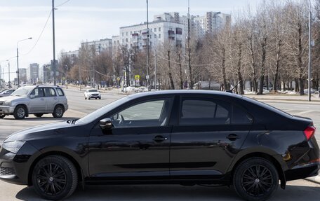 Skoda Rapid II, 2021 год, 1 620 000 рублей, 2 фотография