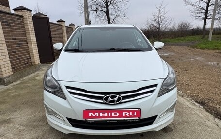 Hyundai Solaris II рестайлинг, 2014 год, 980 000 рублей, 2 фотография