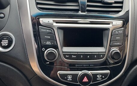 Hyundai Solaris II рестайлинг, 2014 год, 980 000 рублей, 9 фотография