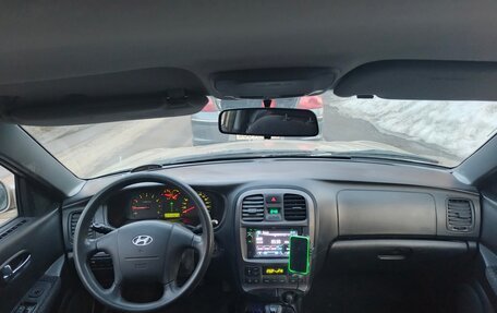 Hyundai Sonata IV рестайлинг, 2005 год, 370 000 рублей, 9 фотография