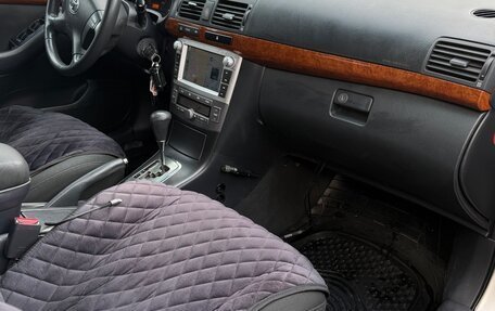 Toyota Avensis III рестайлинг, 2007 год, 900 000 рублей, 11 фотография