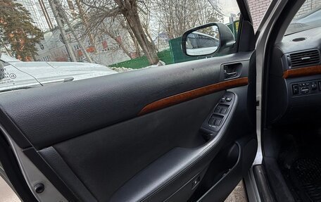 Toyota Avensis III рестайлинг, 2007 год, 900 000 рублей, 15 фотография