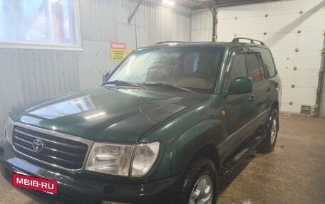 Toyota Land Cruiser 100 рестайлинг 2, 1999 год, 1 400 000 рублей, 3 фотография