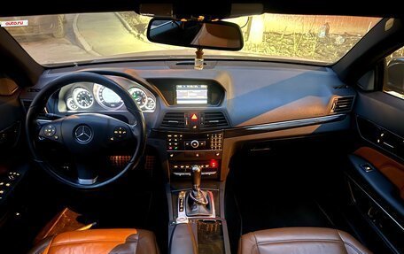 Mercedes-Benz E-Класс, 2011 год, 1 550 000 рублей, 11 фотография