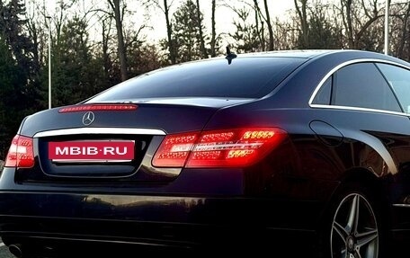 Mercedes-Benz E-Класс, 2011 год, 1 550 000 рублей, 16 фотография