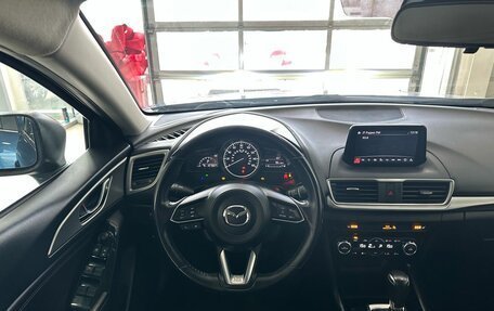 Mazda 3, 2017 год, 1 849 900 рублей, 14 фотография