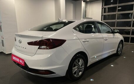 Hyundai Elantra VI рестайлинг, 2019 год, 1 555 000 рублей, 3 фотография