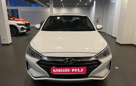 Hyundai Elantra VI рестайлинг, 2019 год, 1 555 000 рублей, 8 фотография