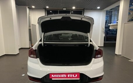 Hyundai Elantra VI рестайлинг, 2019 год, 1 555 000 рублей, 38 фотография