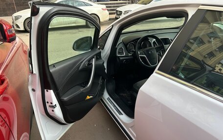 Opel Astra J, 2011 год, 845 000 рублей, 10 фотография