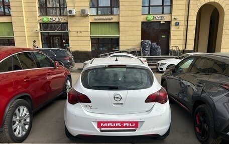 Opel Astra J, 2011 год, 845 000 рублей, 5 фотография