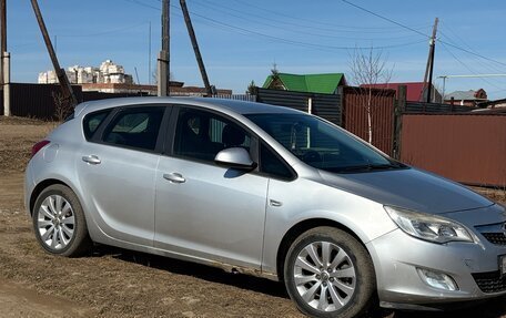 Opel Astra J, 2011 год, 620 000 рублей, 7 фотография
